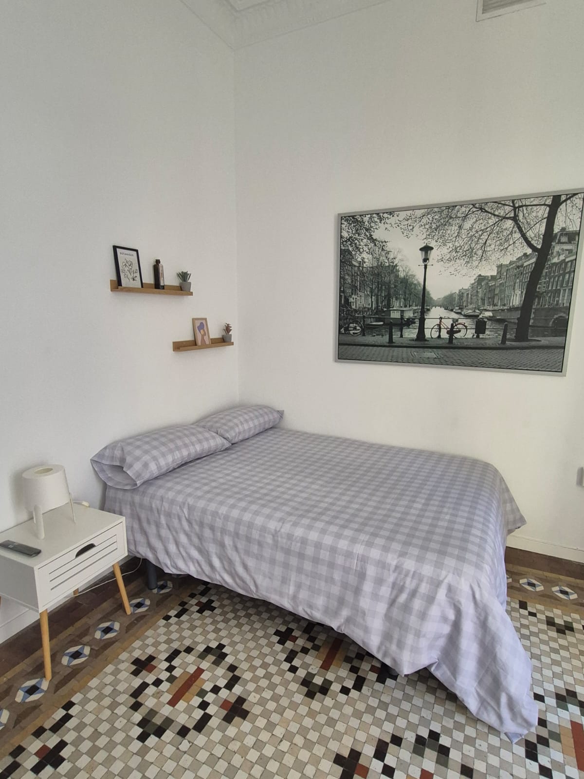 a893bf22-1905-4fe3-8d33-21bb776e9b98